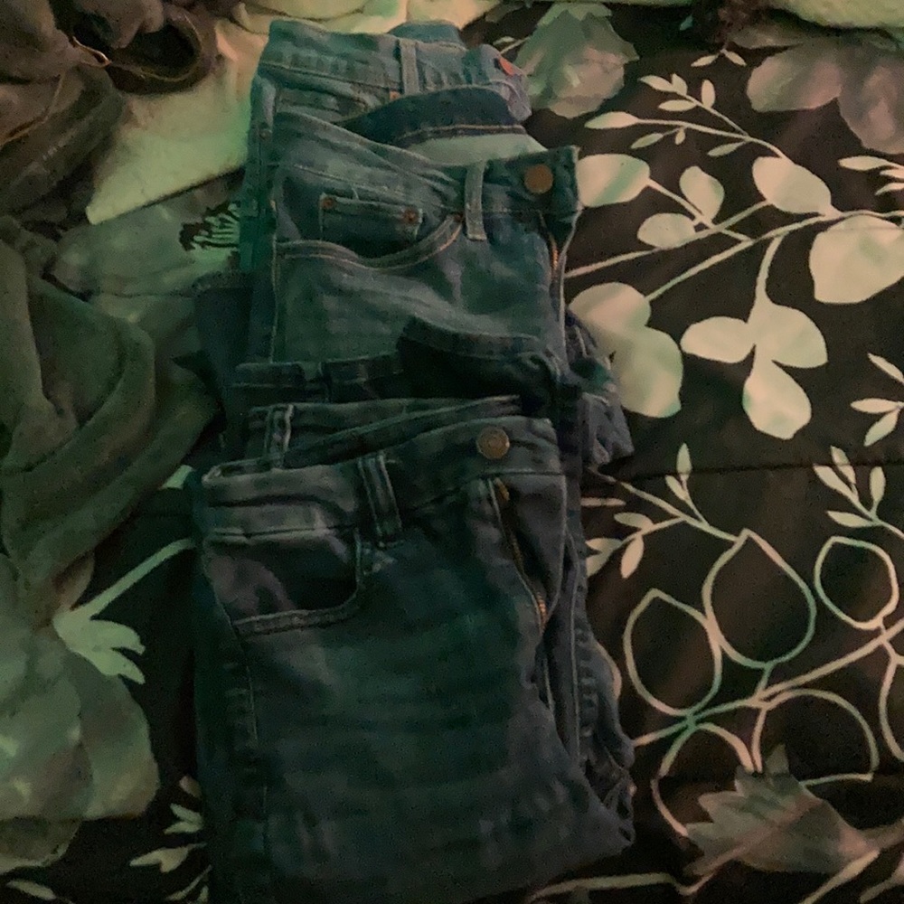 3 jeans (together or separate)